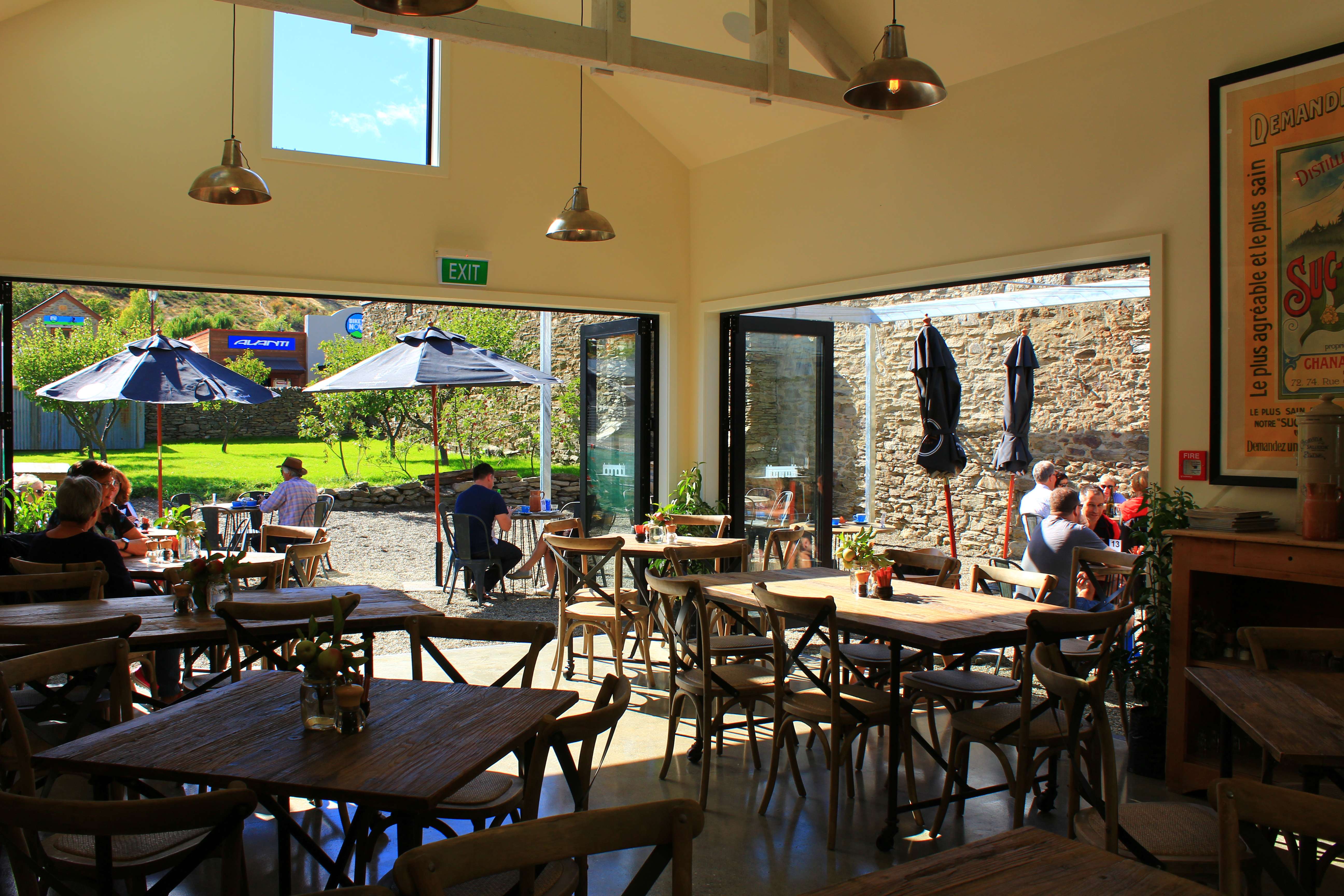 The Merchant Of Clyde Cafe, Bakery & Deli Central Otago